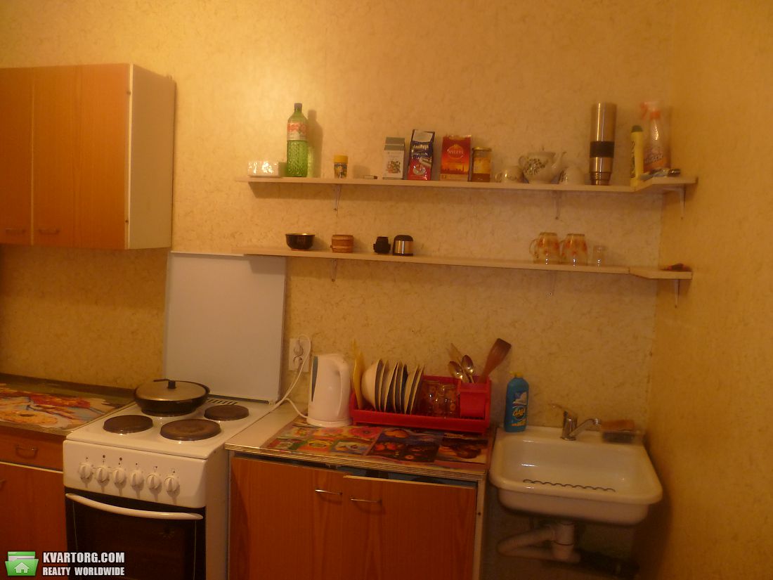 Sell 1-room apartment. Киев,  Полесская — photo 7