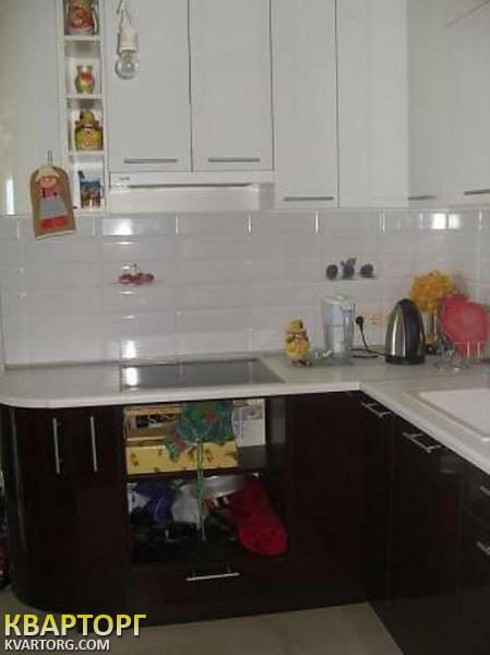 Sell 3-room apartment. Киев, Серафимовича — photo 1