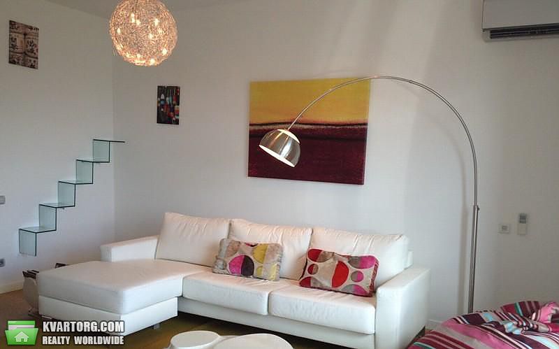 Rent out 2-room apartment. Киев,  Зверинецкая — photo 1