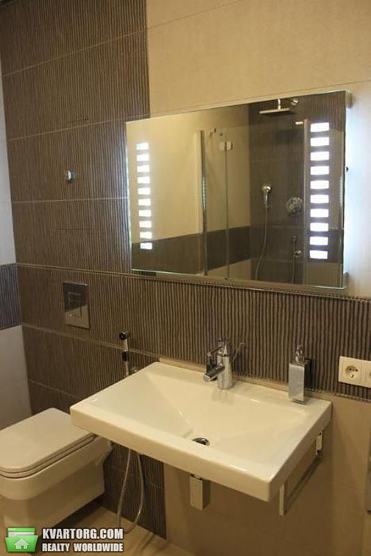 Rent out 2-room apartment. Киев,  Вышгородская — photo 9