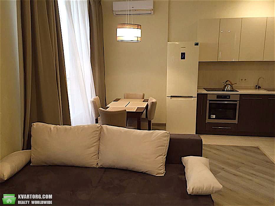 Rent out 1-room apartment. Одесса, Французский бульвар — photo 8