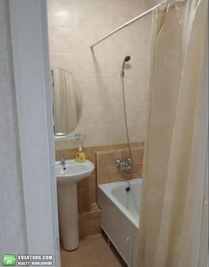 Rent out 1-room apartment. Киев,  Кустанайская — photo 7