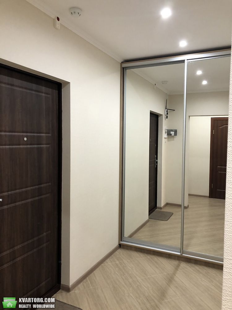Rent out 1-room apartment. Киев, Русовой — photo 5