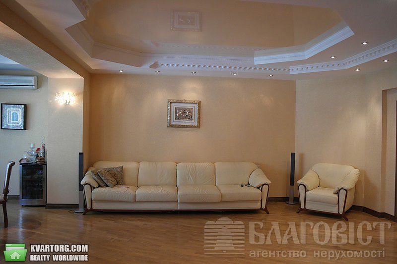 Sell 5-room apartment. Киев,  Саксаганского — photo 3