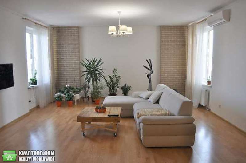 Rent out 2-room apartment. Киев, Лобановского проспект — photo 2