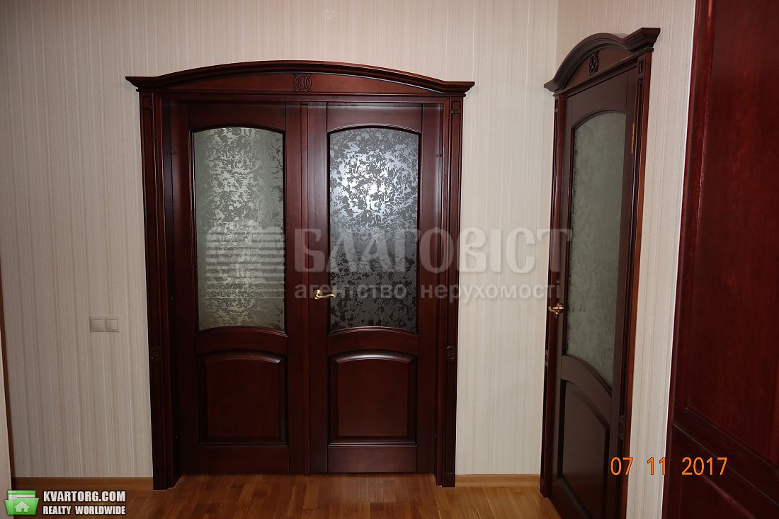 Rent out 2-room apartment. Киев,  Старонаводницкая — photo 3