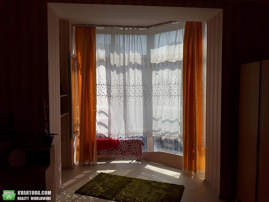 Sell 3-room apartment. Киев,  Ломоносова — photo 3