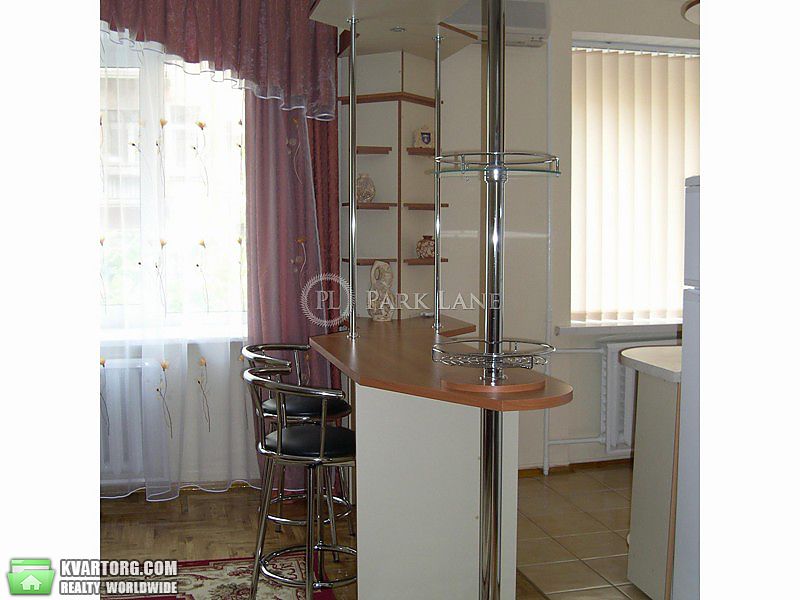 Rent out 2-room apartment. Киев,  Малая Житомирская — photo 6