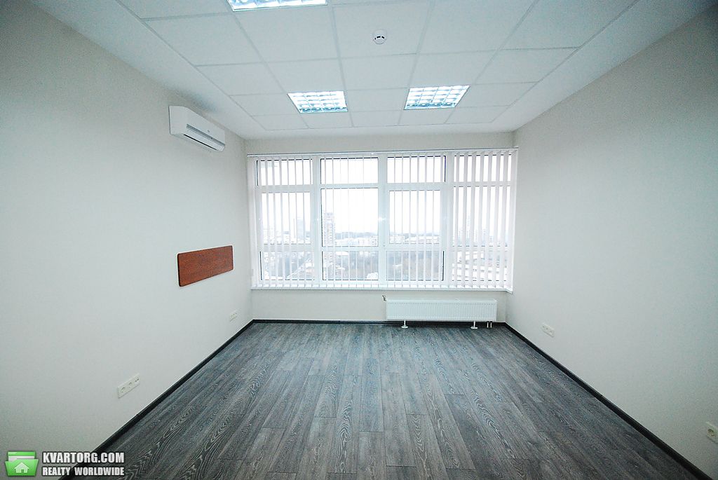 Rent out office. Киев,  Кловский спуск — photo 1