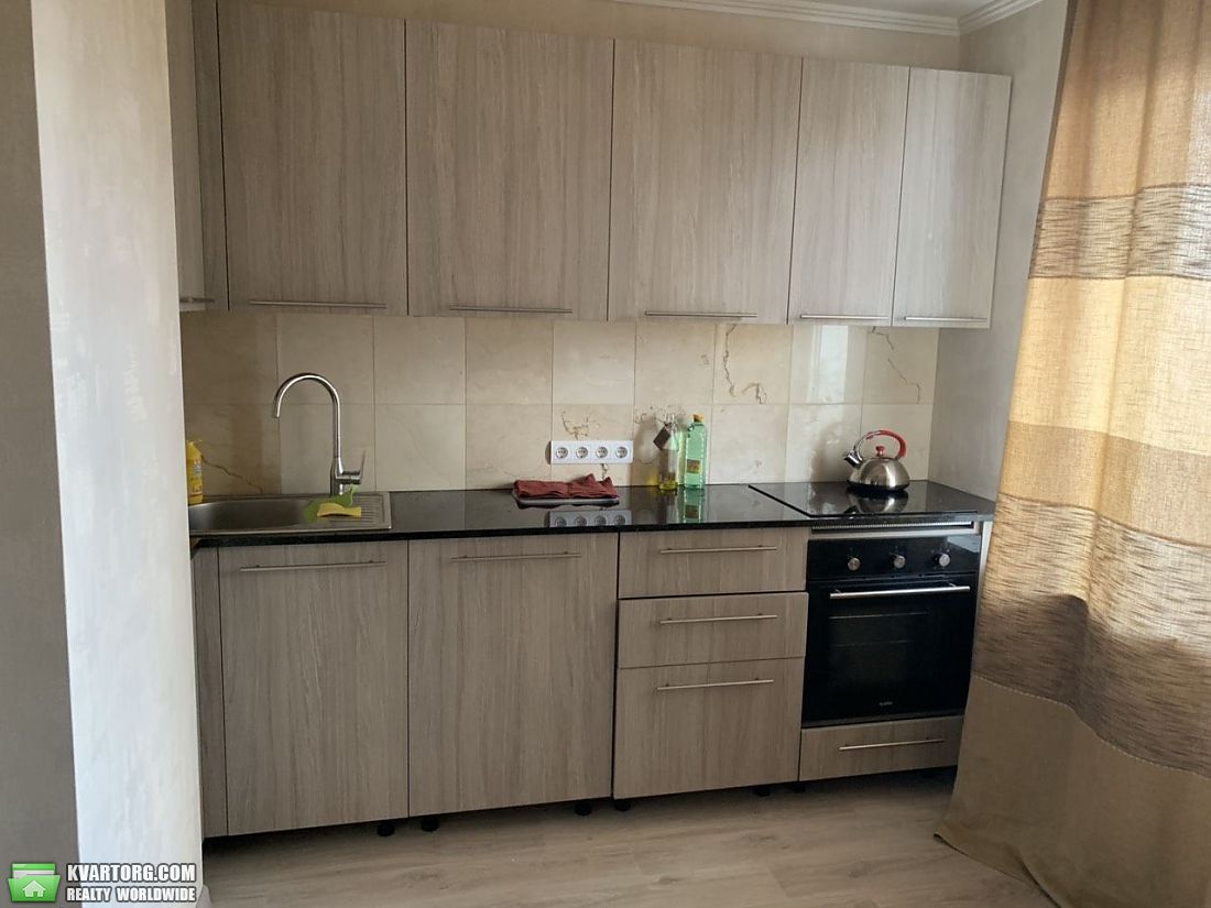 Rent out 1-room apartment. Киев,  Ломоносова — photo 3