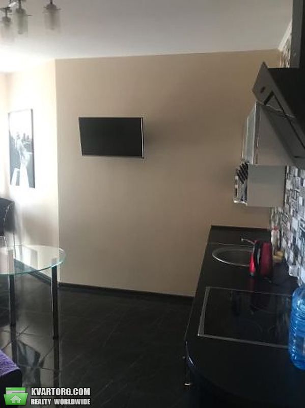 Sell 1-room apartment. Киев,  Рижская — photo 2