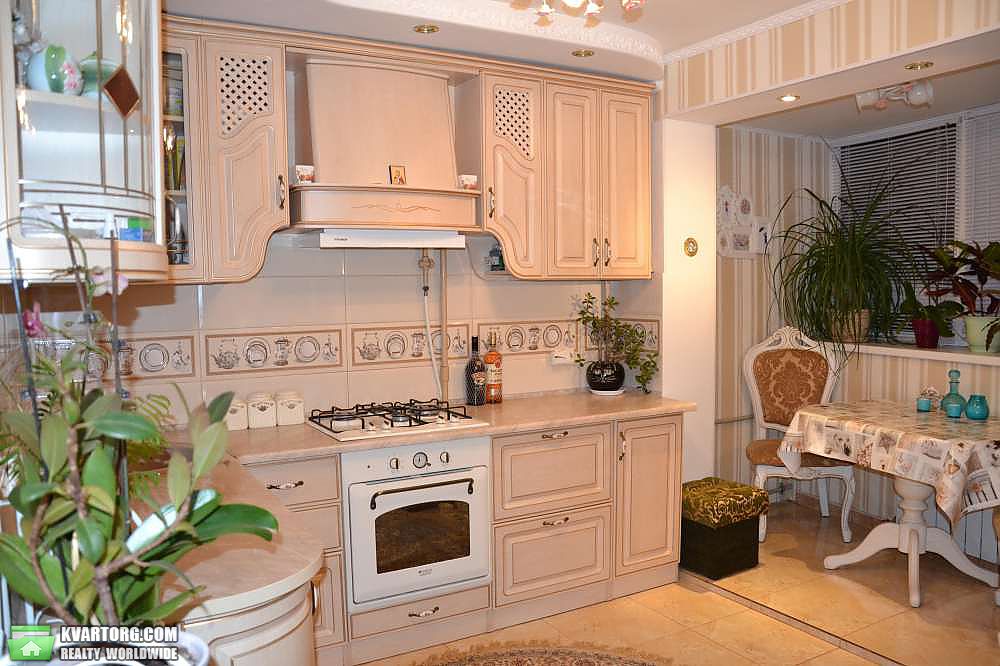 Rent out 3-room apartment. Киев,  Якуба Коласа — photo 10