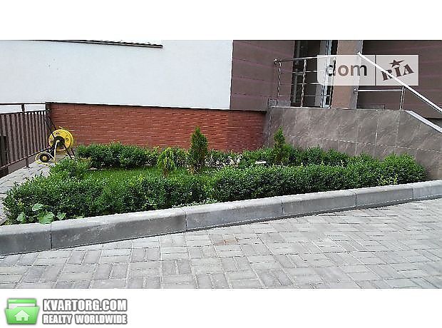 Rent out 2-room apartment. Киев,  Черногорская — photo 6