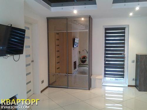 Sell house. Васильков,  Владимирская — photo 1