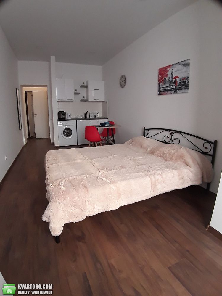 Rent out 1-room apartment. Киев, Небесной сотни — photo 6