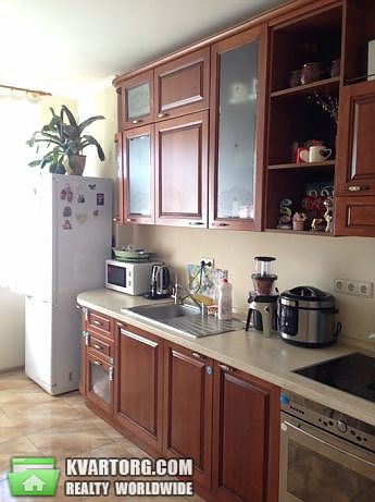 Rent out 2-room apartment. Киев, Бориспольская — photo 1