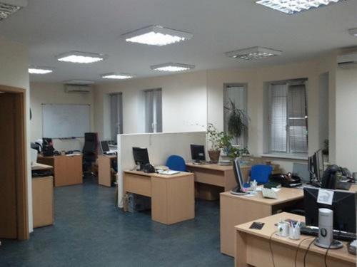 Sell office. Киев, Почайнинская — photo 2