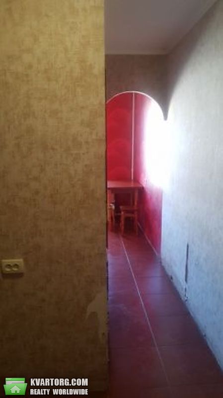 Sell 1-room apartment. Киев,  Ялтинская — photo 3
