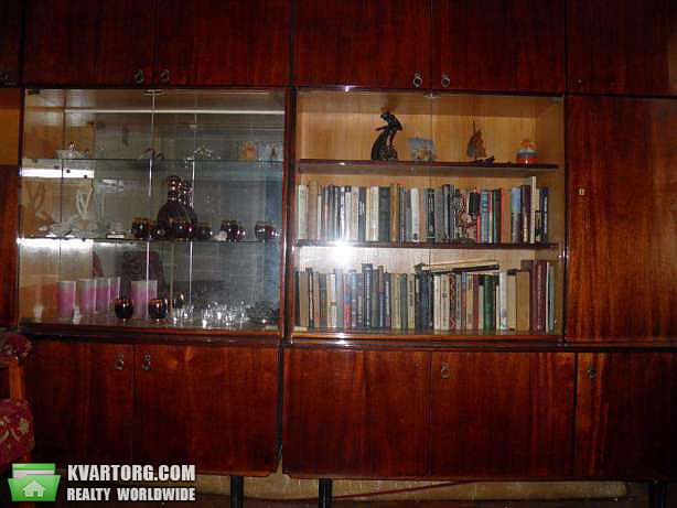 Rent out 2-room apartment. Днепропетровск, Карла Маркса — photo 1