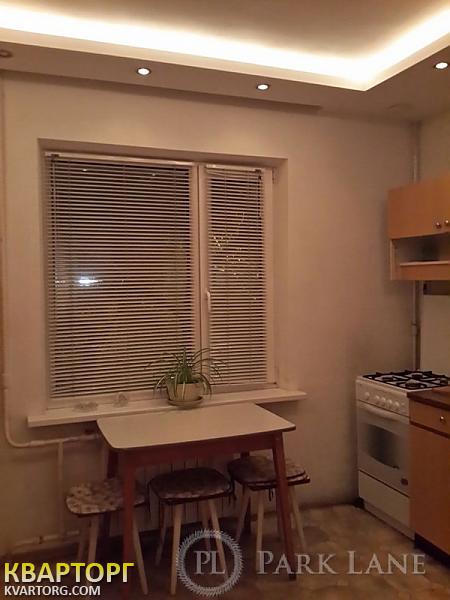 Sell 3-room apartment. Киев,  Дружбы Народов пл — photo 4