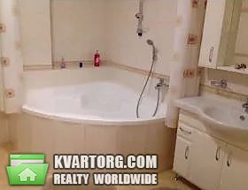 Rent out 3-room apartment. Киев,  Нежинская — photo 1