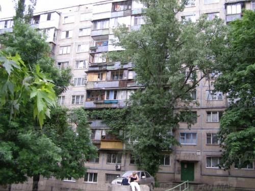 Sell 1-room apartment. Киев, Харьковское шоссе — photo 1