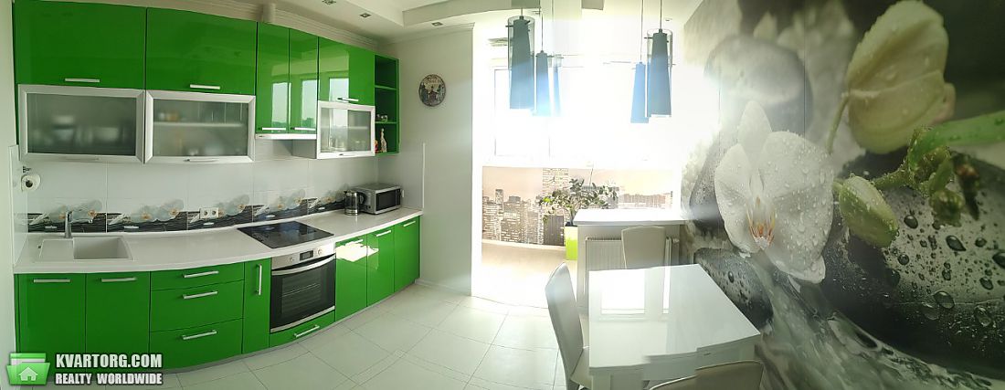 Rent out 2-room apartment. Киев, Сикорского — photo 1