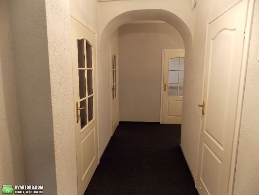 Rent out office. Киев,  Бассейная — photo 4