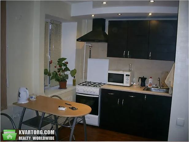 Rent out 1-room apartment. Киев, Дружбы Народав — photo 1