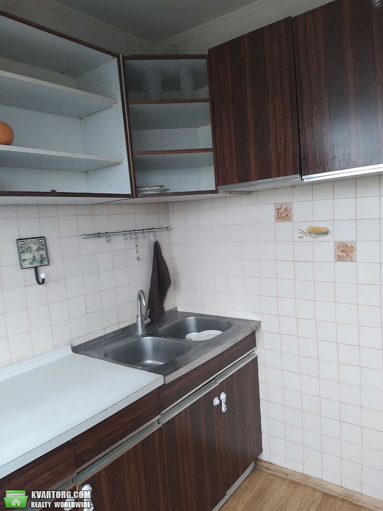 Rent out 3-room apartment. Киев, Лесной пр. — photo 9