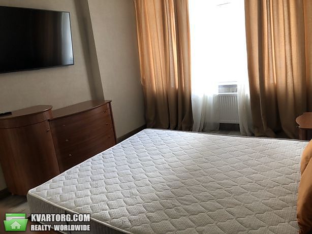 Rent out 2-room apartment. Киев, Ващенко — photo 3
