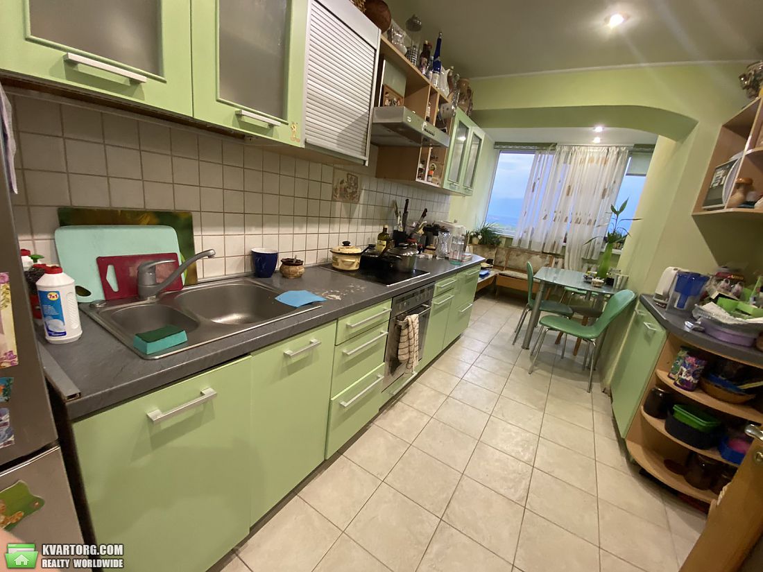Sell 4-room apartment. Днепропетровск, Дзержинского — photo 4