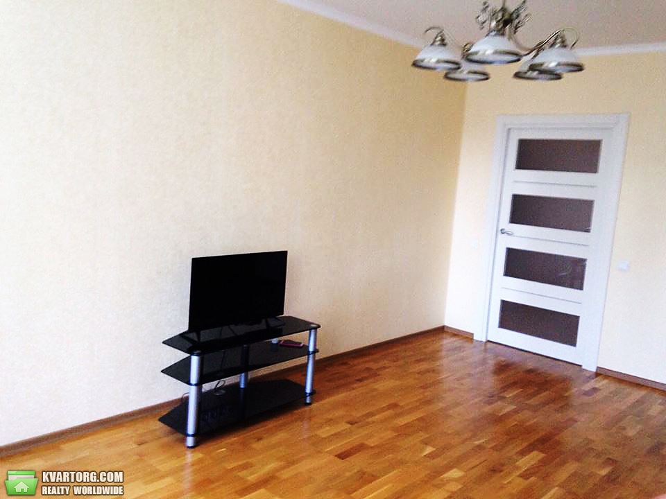 Rent out 1-room apartment. Киев,  Просвещения — photo 3