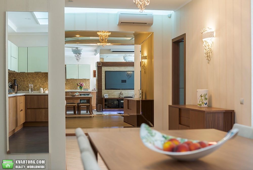 Rent out 3-room apartment. Киев, А.Барбюса — photo 1