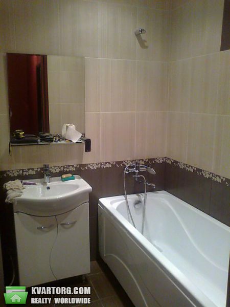 Sell 2-room apartment. Киев, Бажова — photo 1