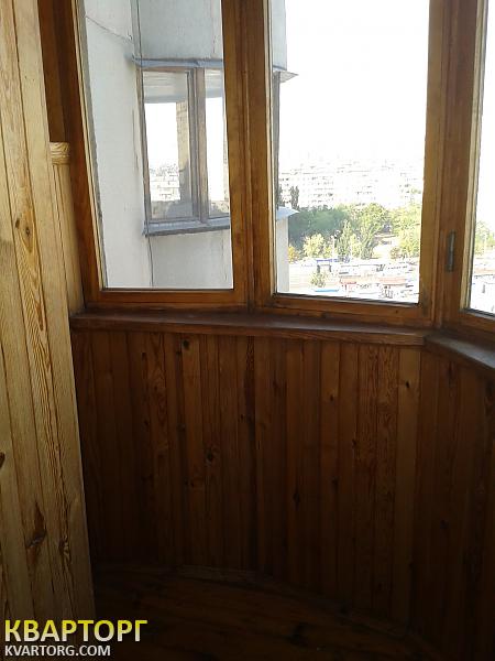 Rent out 2-room apartment. Киев, площадь Дружбы Народов — photo 7