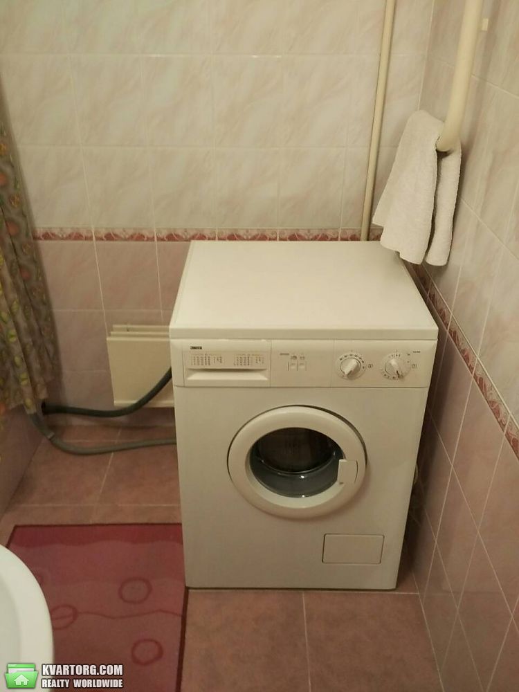 Rent out 1-room apartment. Киев, Драйзера — photo 8