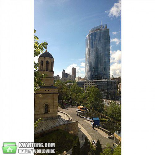 Sell 3-room apartment. Киев, Шелковичная — photo 1