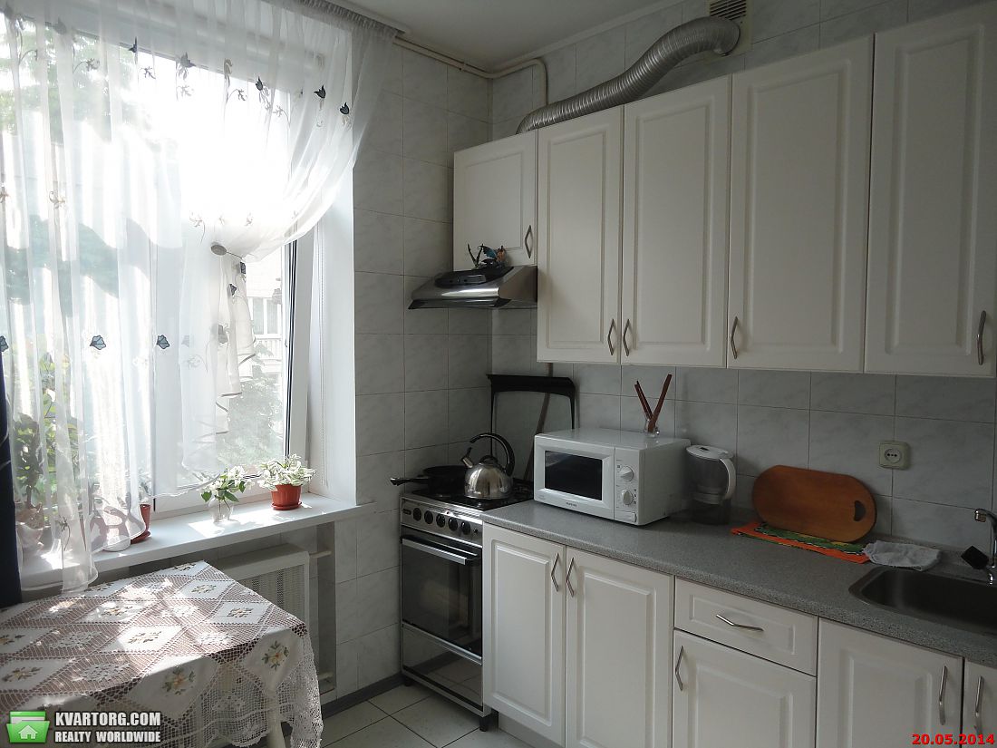 Sell 2-room apartment. Киев,  Бажова — photo 4