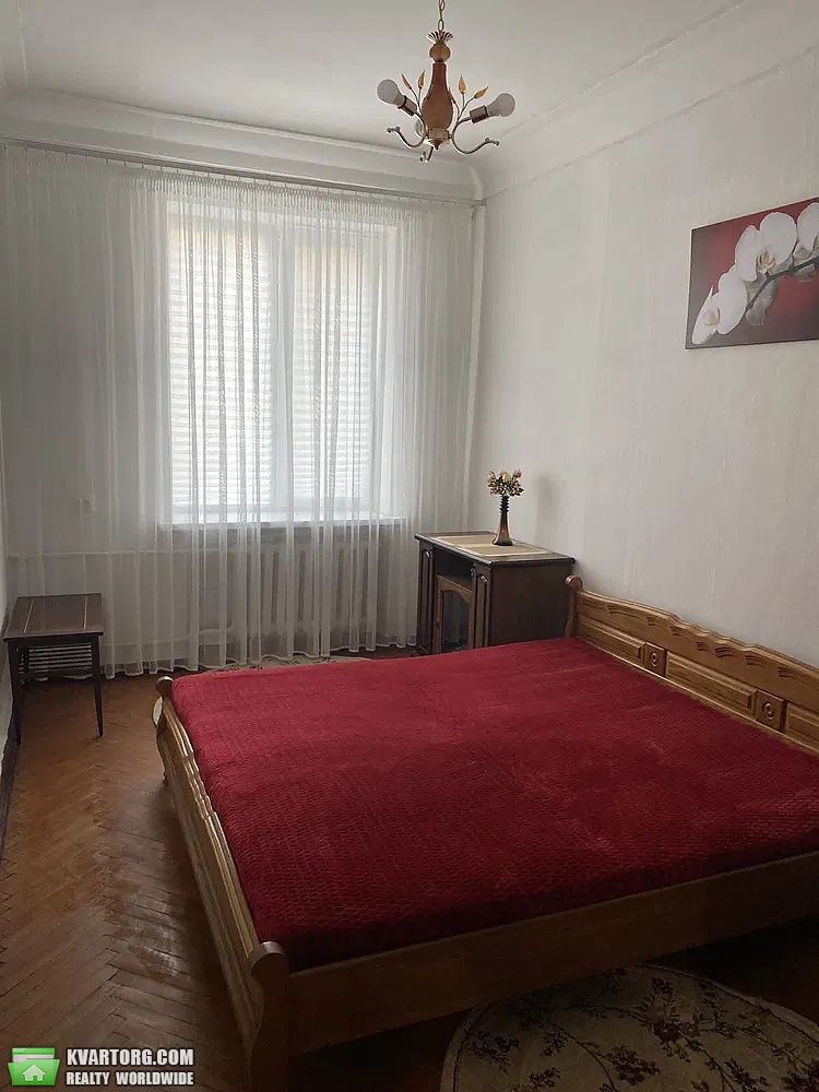 Rent out 2-room apartment. Киев,  Большая Васильковская — photo 8