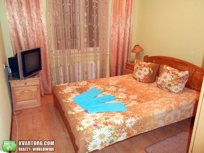 Rent out 1-room apartment. Киев, Красноткацкая — photo 1