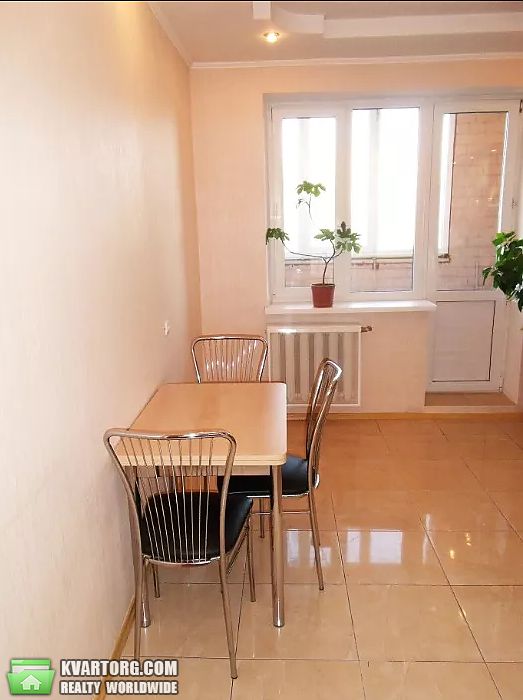 Rent out 2-room apartment. Киев, проспект Леся Курбаса — photo 7