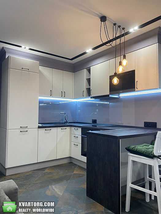 Rent out 2-room apartment. Киев,  Глубочицкая — photo 5