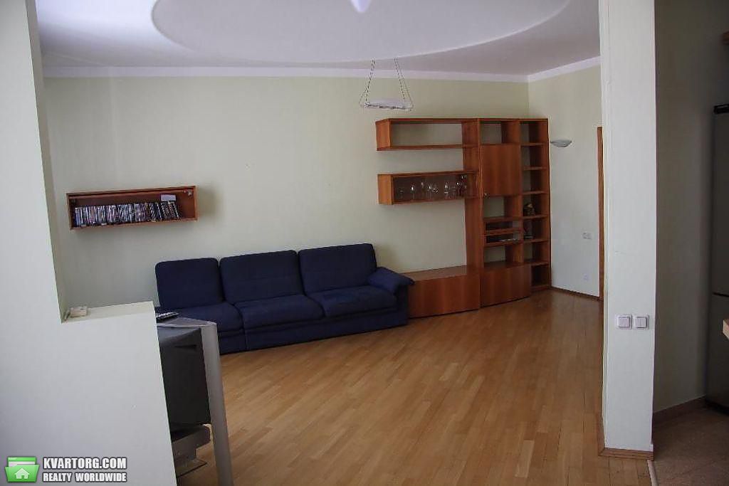 Rent out 4-room apartment. Киев,  Срибнокильская — photo 2