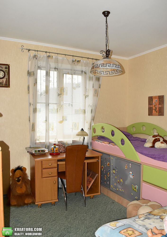 Sell house. Киев,  Пуховская — photo 8