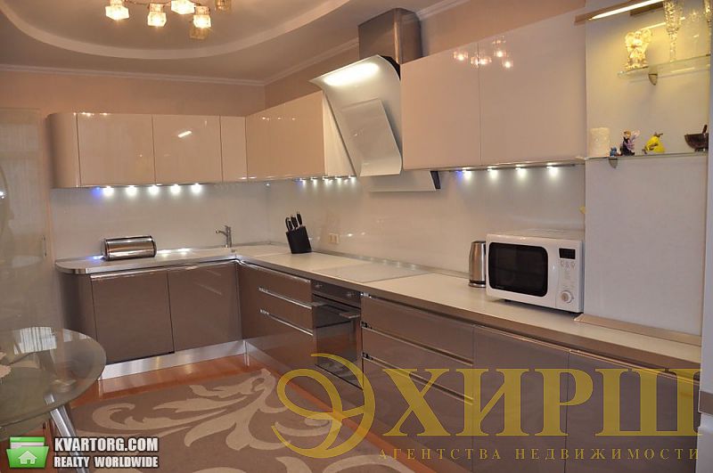 Sell 4-room apartment. Киев,  Ломоносова — photo 8