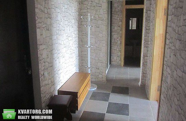 Rent out 2-room apartment. Киев,  Донца — photo 4