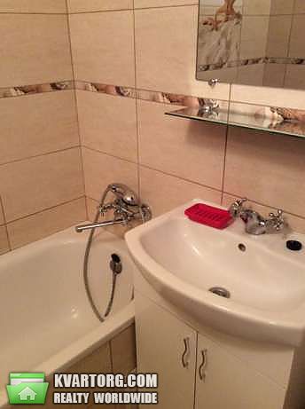 Rent out 2-room apartment. Киев,  Ольжича — photo 10