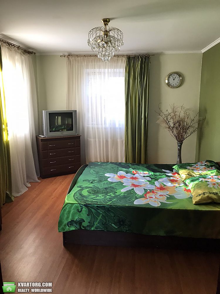 Rent out house. Киев,  Садовая — photo 6
