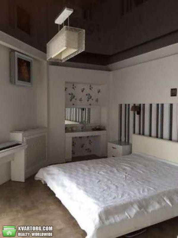 Rent out 2-room apartment. Киев,  Дашавская — photo 2